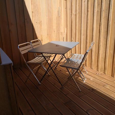 Studio En Plein Centre Ville A 8 Minutes De L'Ocean 勒波日 外观 照片
